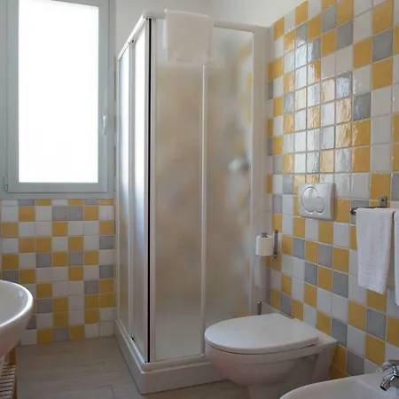 Apartment Dante 8 *
