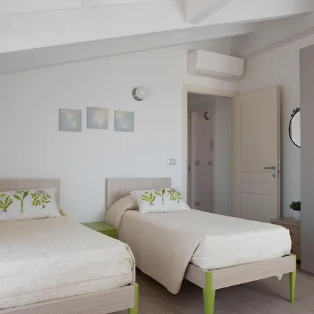 Dante 8 Apartment Loano